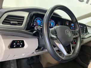 VW Multivan 2.0 TSI DSG