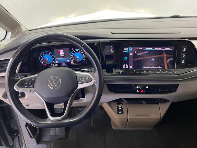 VW Multivan 2.0 TSI DSG