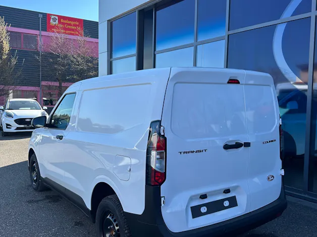 FORD Transit Courier van 1.0 EcoBoo Trend/125CV/Aut.
