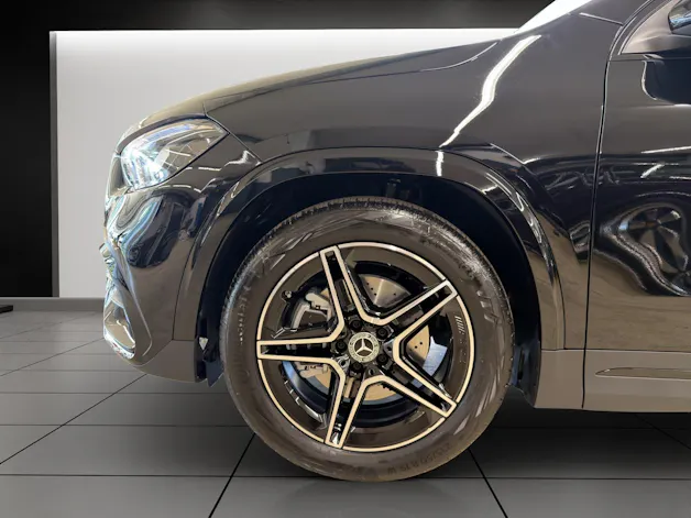 Mercedes-Benz GLA 220 4Matic 8G-DCT