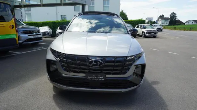 Hyundai Tucson 1.6HEV NLi LUX 4WD
