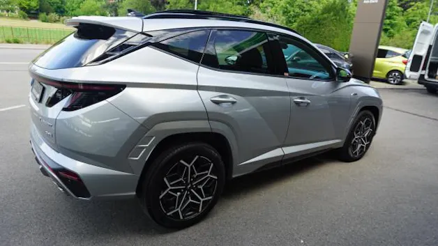 Hyundai Tucson 1.6HEV NLi LUX 4WD