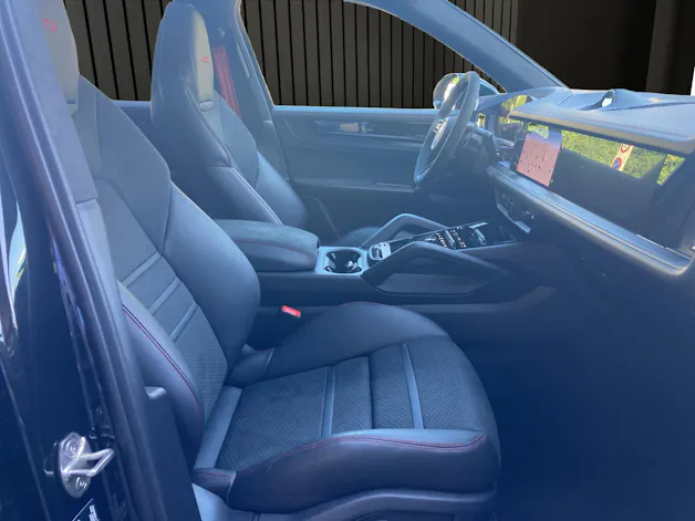 Porsche Cayenne GTS
