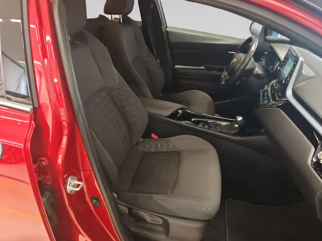 Toyota C-HR 2.0 HSD CVT Trend