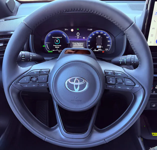 Toyota Yaris Cross 1.5 Premium AWDi e-CVT