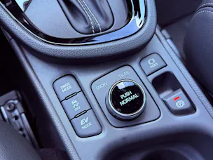 Toyota Yaris Cross 1.5 Premium AWDi e-CVT