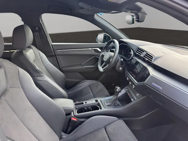 Audi Q3 45 TFSI S line quattro S-tronic