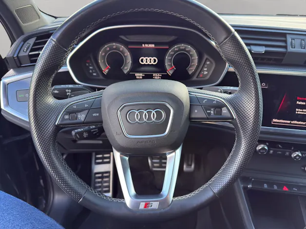 AUDI Q3 45 TFSI S line quattro S-tronic