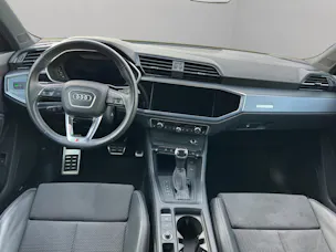 Audi Q3 45 TFSI S line quattro S-tronic