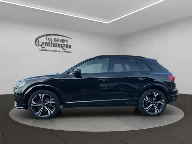 Audi Q3 45 TFSI S line quattro S-tronic