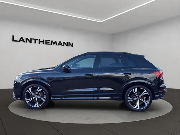 AUDI Q3 45 TFSI S line quattro S-tronic
