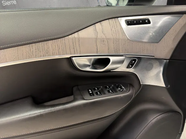 Volvo XC90 T8 eAWD PluginHybrid Xclusive Dark Geartronic