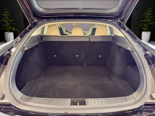 Tesla Model S 85 D Performance