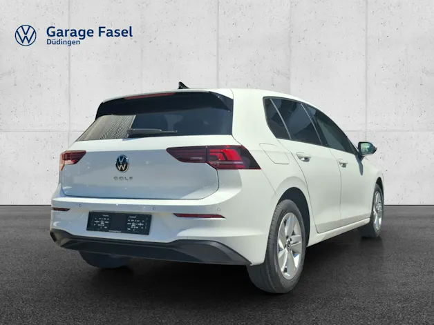 VW Golf 1.5 TSI Basis
