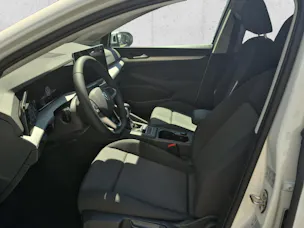 VW Golf 1.5 TSI Basis