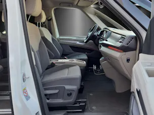 VW Multivan 2.0 TDI Life Edition DSG