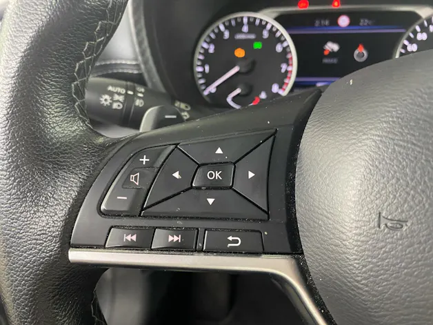 Nissan Juke 1.0 DIG-T tekna DCT
