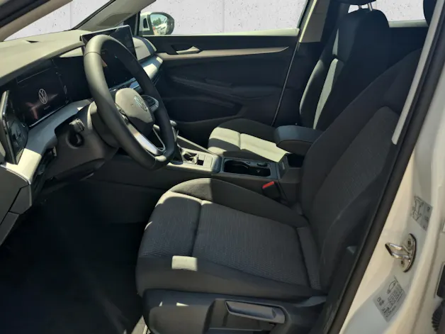VW Golf 1.5 TSI Basis