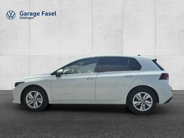 VW Golf 1.5 TSI Basis