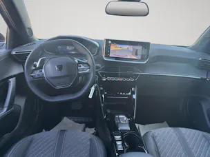 Peugeot 2008 1.2 145 MHEV Allure