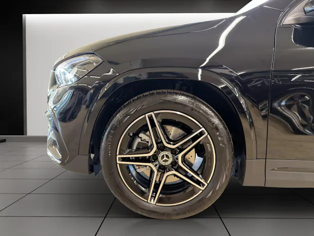 Mercedes-Benz GLA 220 4Matic 8G-DCT