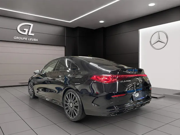 Mercedes-Benz CLA 220 8G-DCT 4Matic