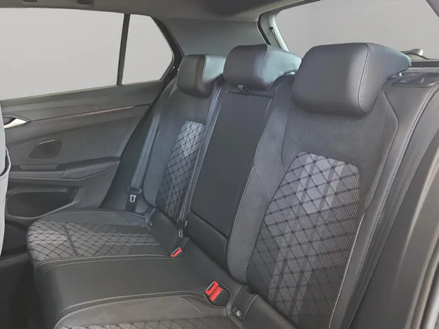 VW Golf 1.5 e TSI mHEV R-Line DSG
