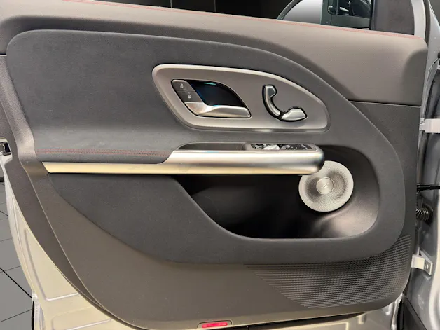 Mercedes-Benz GLB 350 85kWh EQ 4 Matic
