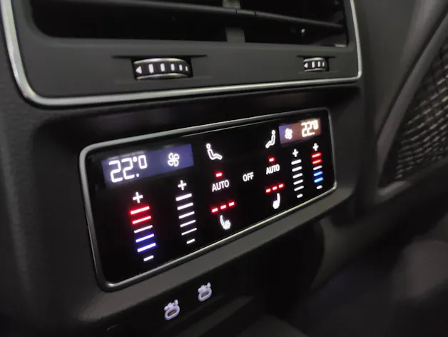 Audi SQ8 4.0 V8 TFSI quattro T-Tronic
