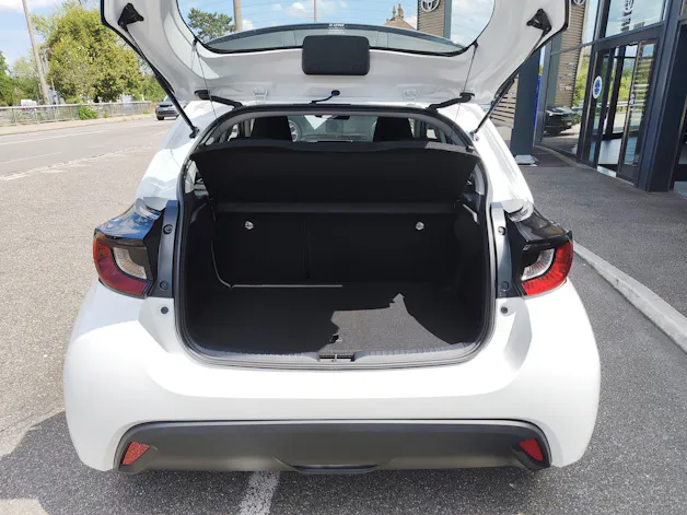 Toyota Yaris 1.5 VVT-i HSD Comfort