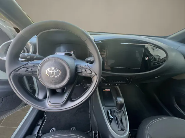 Toyota Aygo X 1.5 VVT-i HSD Trend