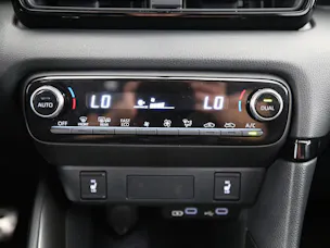 Toyota Yaris 1.5 VVT-i HSD GR Sport
