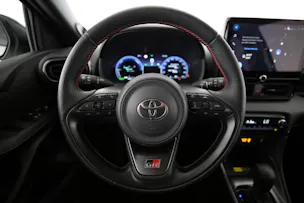 Toyota Yaris 1.5 VVT-i HSD GR Sport