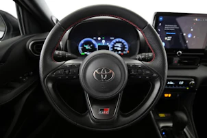 immagine del veicolo TOYOTA Yaris 1.5 VVT-i HSD GR Sport