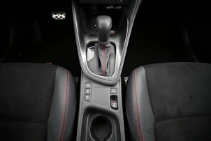 immagine del veicolo TOYOTA Yaris 1.5 VVT-i HSD GR Sport