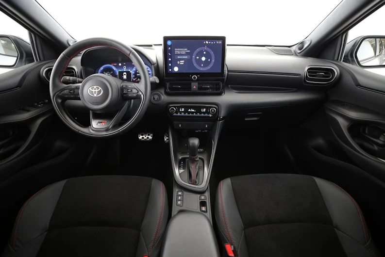 immagine del veicolo TOYOTA YARIS