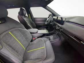 https://vehicle.imgix.net/4360453/94f1419b-8737-40d2-a38c-608f0c5eec9b.jpg
