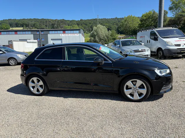 Audi A3 1.8 T FSI Ambition  180CV