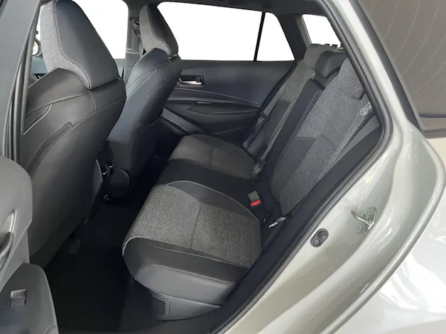 Toyota Corolla Touring Sports 2.0 HSD Swiss Edition