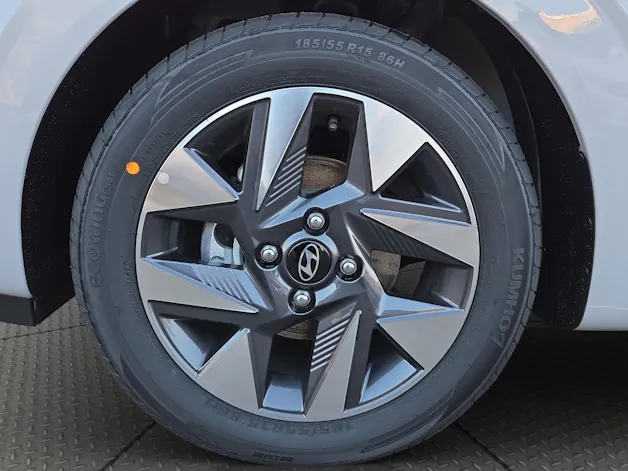 Hyundai i10 1.2 Amplia