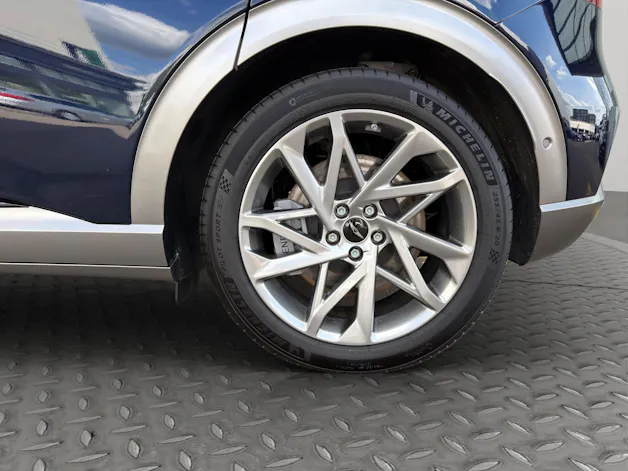 Genesis GV60 Dual Motor Sport AWD
