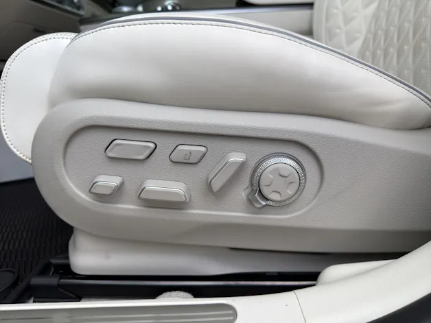 Genesis GV60 Dual Motor Sport AWD