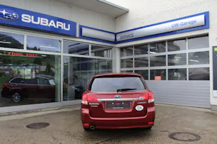 Subaru Legacy Station 2.0i Swiss Special