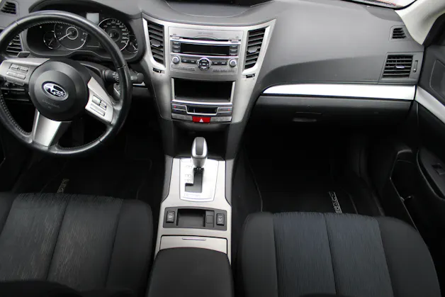 Subaru Legacy Station 2.0i Swiss Special