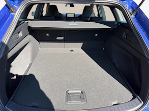 https://vehicle.imgix.net/4360544/5a258279-1c16-478d-b6d3-45dc56df9aaa.jpg