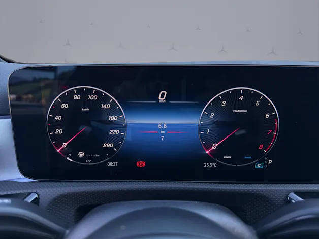 Mercedes-Benz A 220 AMG Line 4m