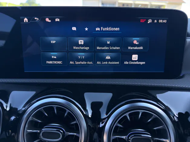 Mercedes-Benz A 220 AMG Line 4m