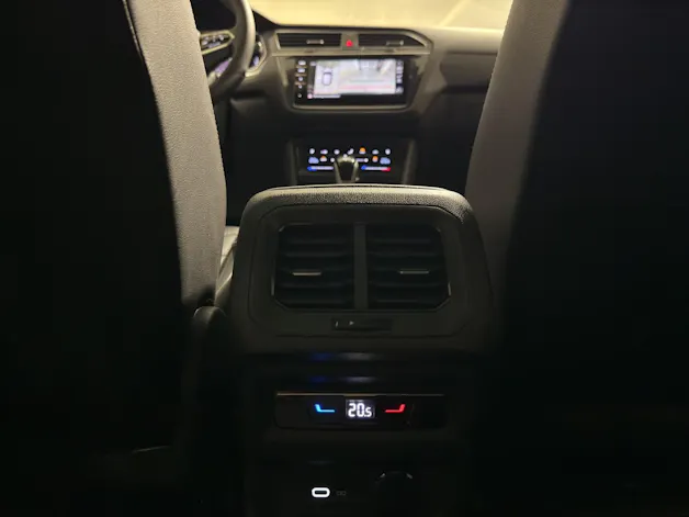 VW Tiguan Allspace 2.0 TSI R-Line DSG 7 Plätzer