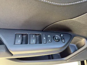 Honda Civic 1.5 VTEC Turbo Sport Plus, Top Fahrzeug, Handschaltung