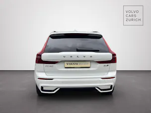 Volvo XC60 2.0 B5 MH Plus Dark AWD